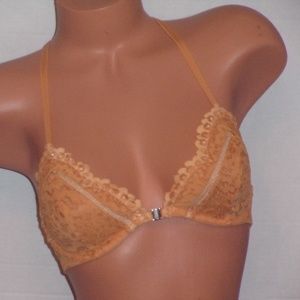 Victoria's Secret unlined plunge bra front close